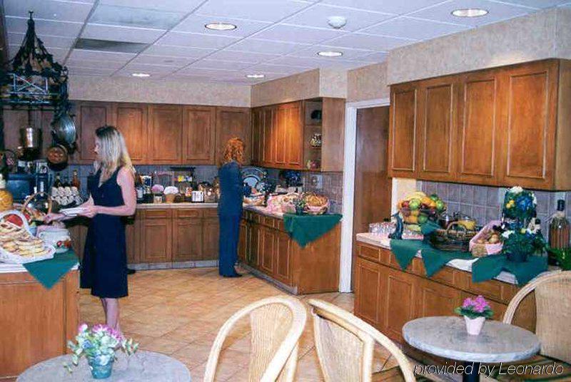 Homewood Suites By Hilton Austin South Restoran gambar